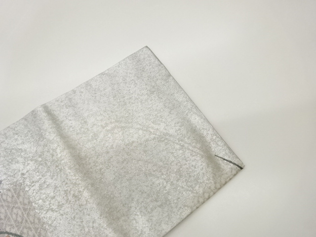  引箔流水に色紙・古典柄・花葉模様織出し名古屋帯